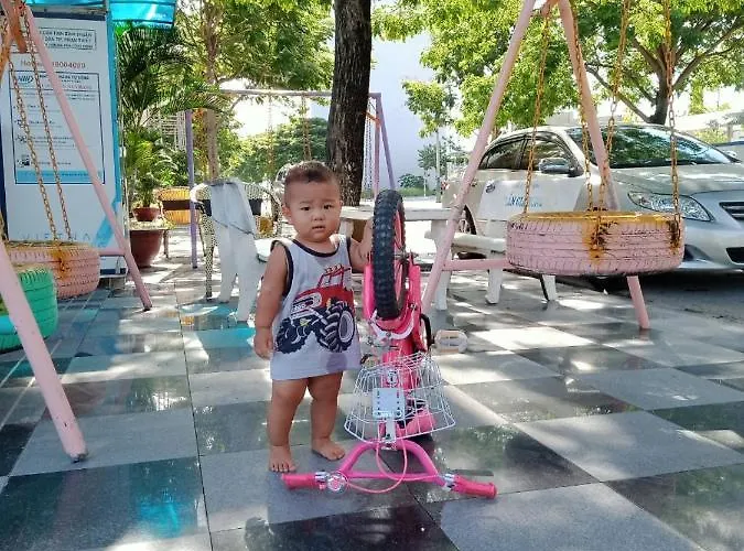 Khach San Mat Trang - Moon 2*